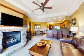 Crystal Peak Lodge #7008